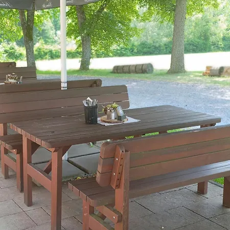 Hotel Rodinny Pod Bilou Skalou Krizanky