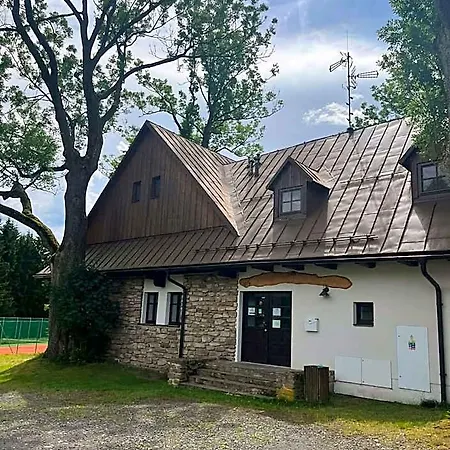 Rodinny Pod Bilou Skalou Отель