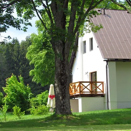 Rodinný Pod Bílou Skálou