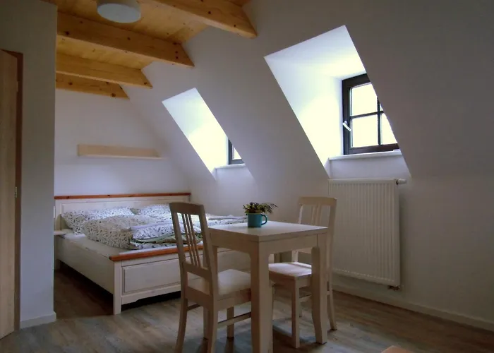 Hotel Rodinny Pod Bilou Skalou